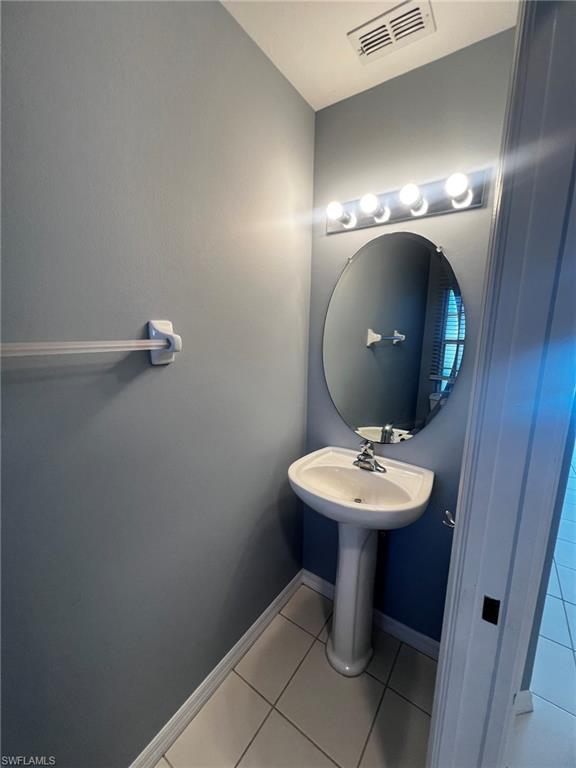 3624 Pine Oak Cir # 105 Property Photo 6
