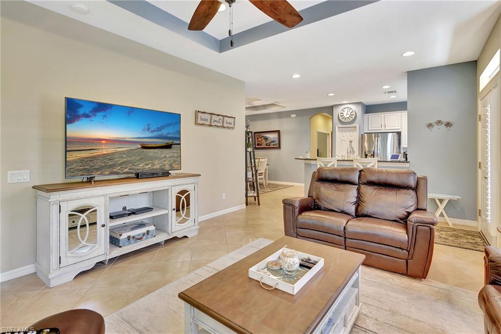 9908 Periwinkle Preserve Ln Property Photo 6