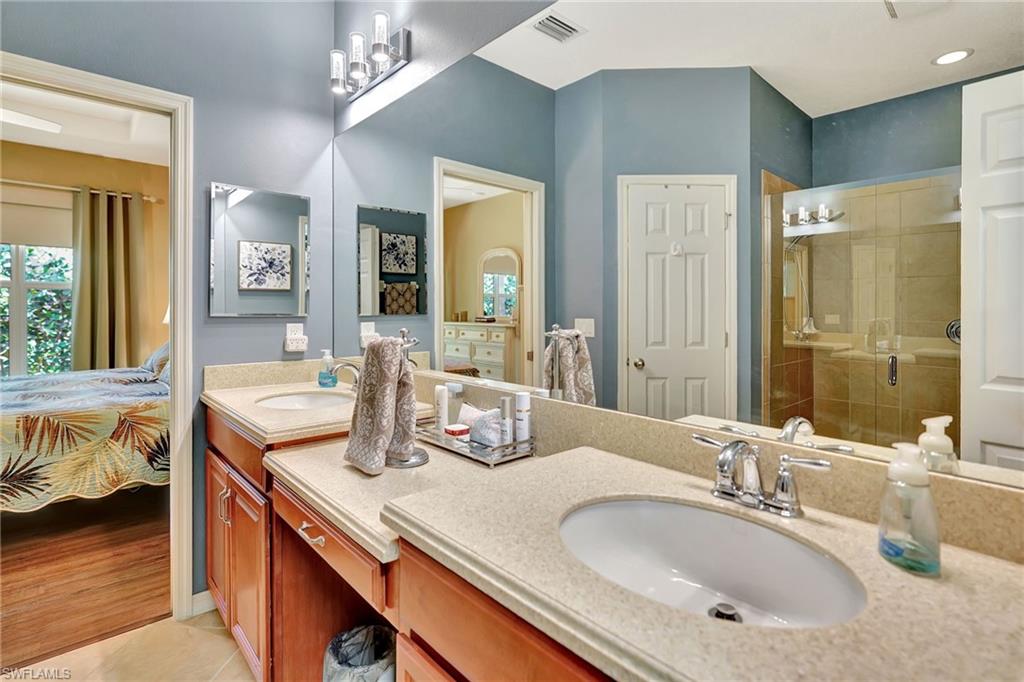 9908 Periwinkle Preserve Ln Property Photo 32
