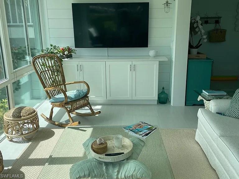 2100 Gulf Shore Blvd N # 100 Property Photo 15