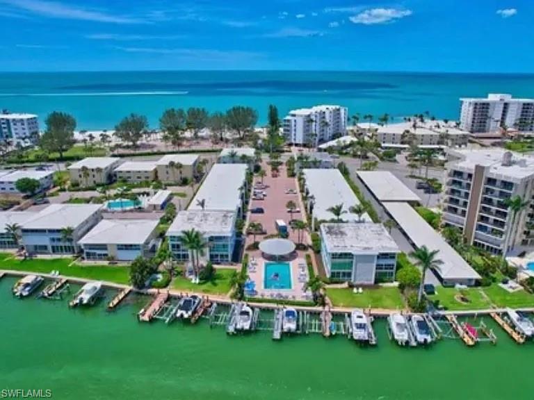 2100 Gulf Shore Blvd N # 100 Property Photo 32