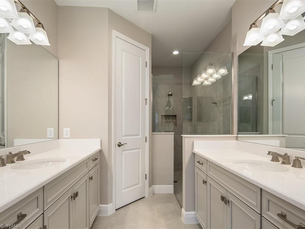 2306 Marquesa Cir Property Photo 17