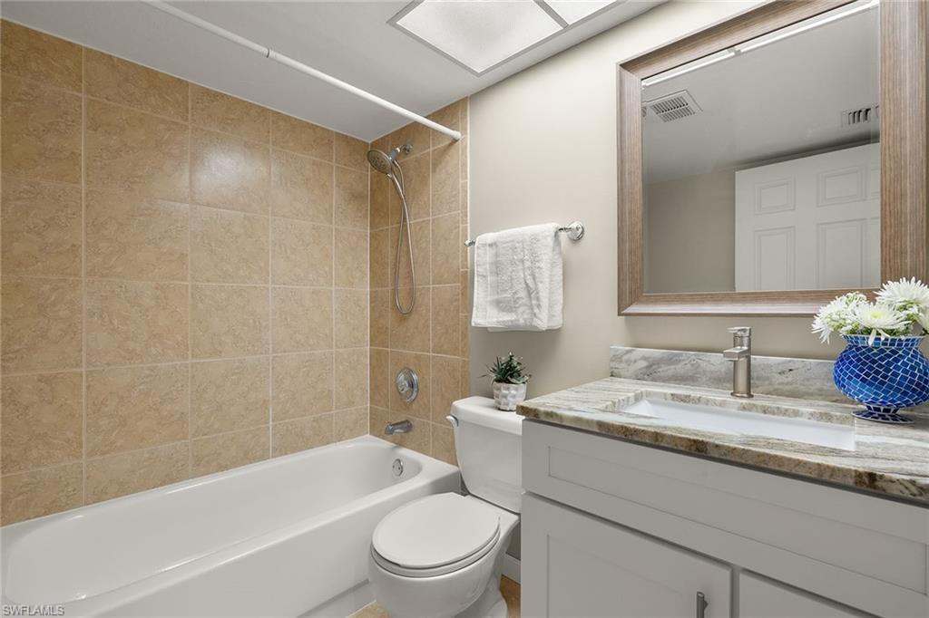 815 Gulf Pavilion Dr # 106 Property Photo 20