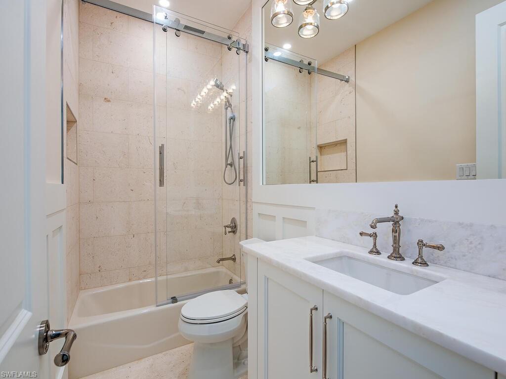 4756 Pond Apple Dr N Property Photo 28