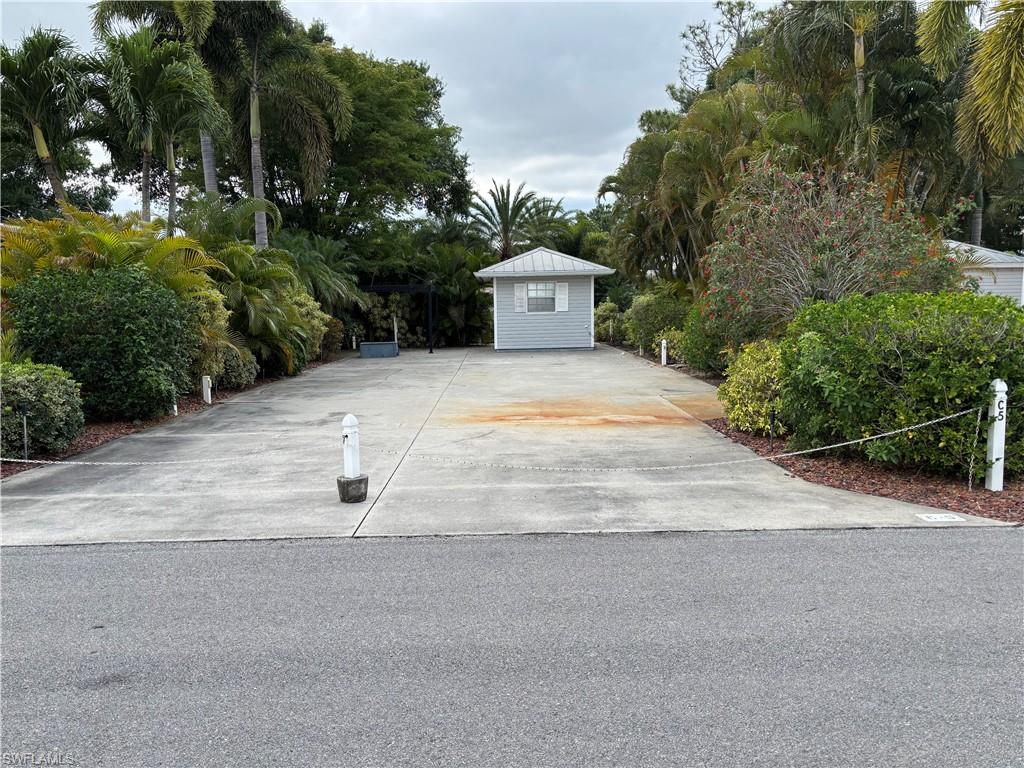 5758 Burrwood Ct Property Photo 1