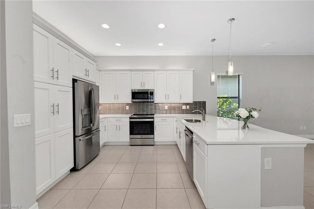 11643 Riverstone Ln Property Photo 10