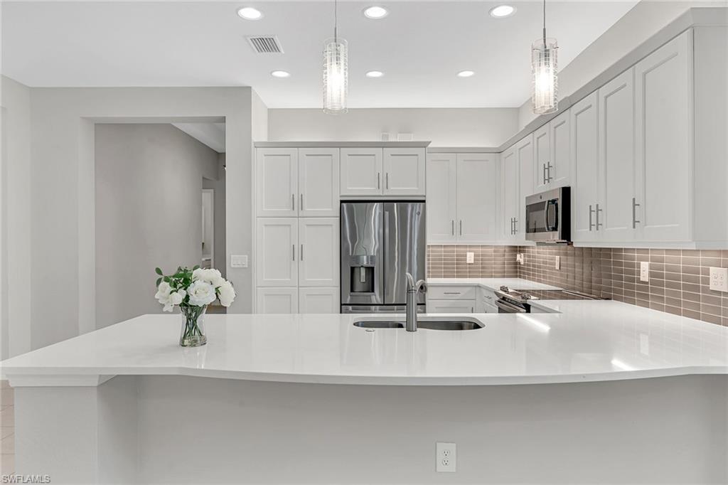 11643 Riverstone Ln Property Photo 13