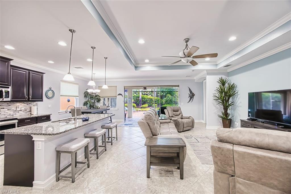 12740 Seaside Key Ct Property Photo 10