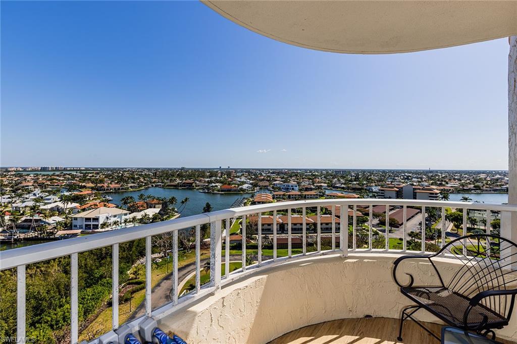 440 Seaview Ct # 1503 Property Photo 9