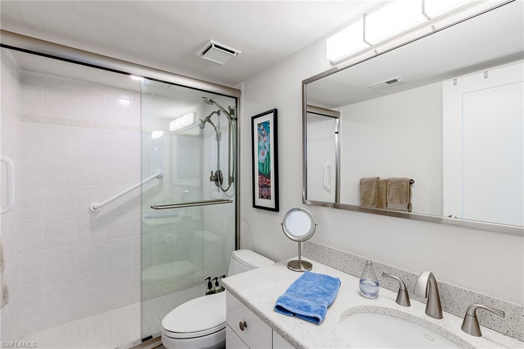 440 Seaview Ct # 1503 Property Photo 16