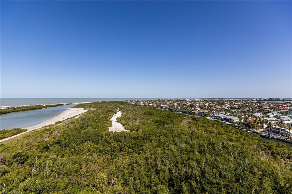 440 Seaview Ct # 1503 Property Photo 18