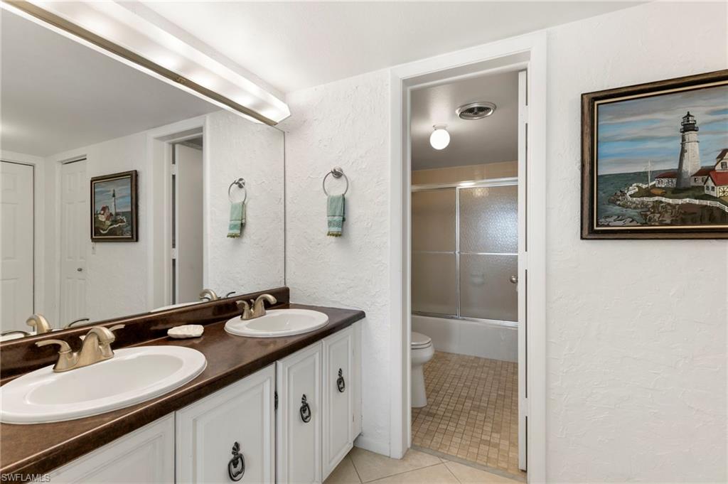 921 Seagrape Dr # 404b Property Photo 15
