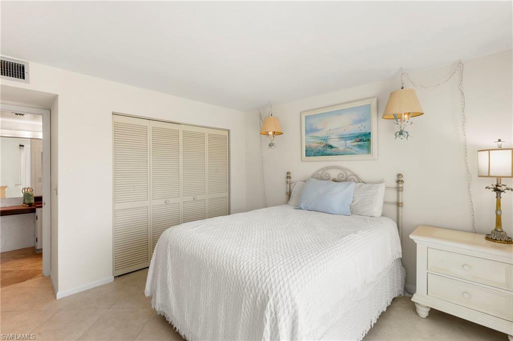 921 Seagrape Dr # 404b Property Photo 20