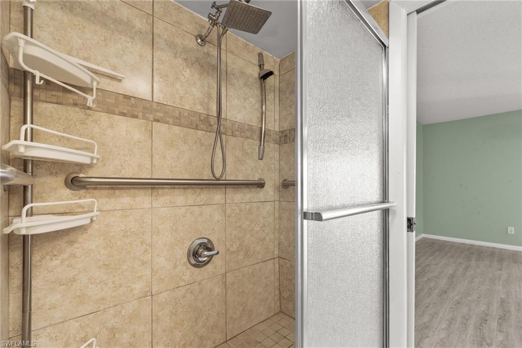 304 Tudor Dr # 4 Property Photo 30
