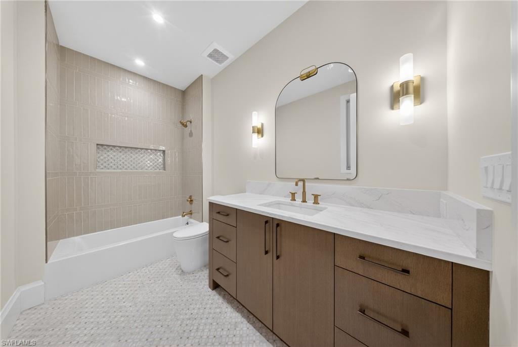 983 Sundrop Ct Property Photo 35