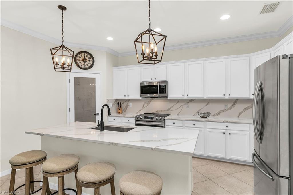 3622 Treasure Cove Cir Property Photo 8