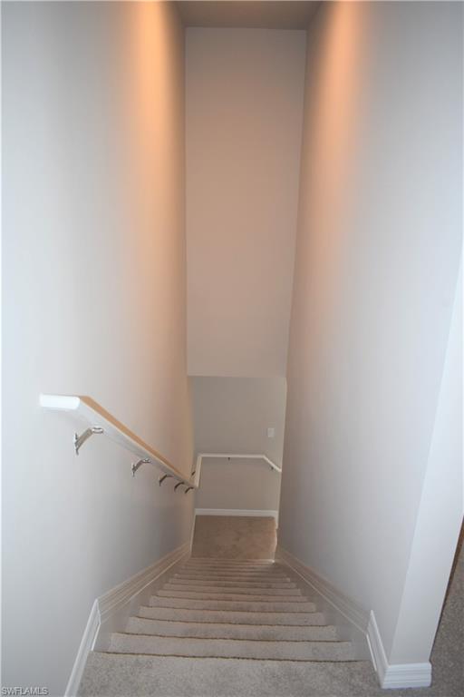 15469 Wildflower Cir Property Photo 5