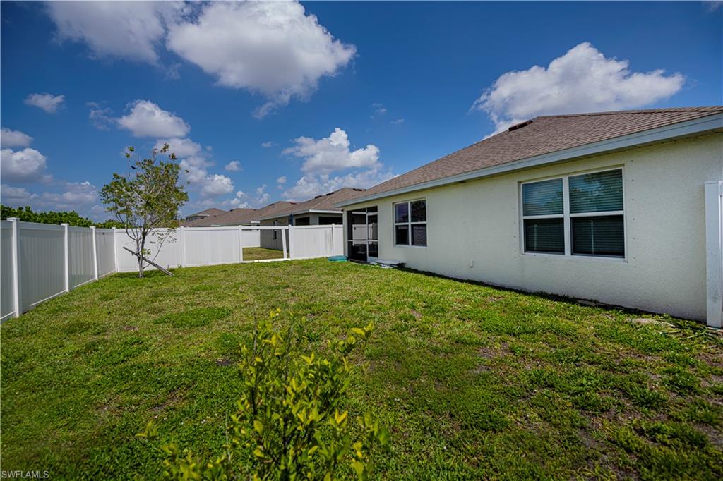 3318 Acapulco Cir Property Photo 26