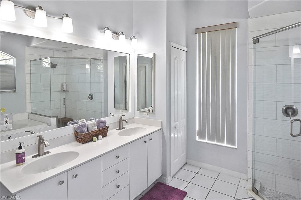 9713 Devonwood Ct Property Photo 18