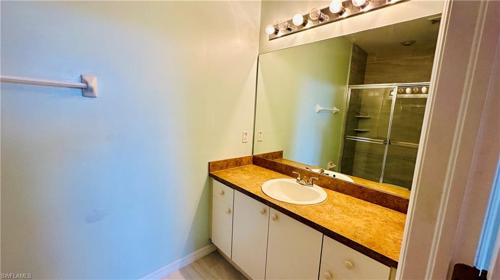 4299 Bellasol Cir # 2621 Property Photo 13
