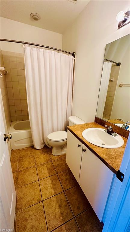 4299 Bellasol Cir # 2621 Property Photo 19