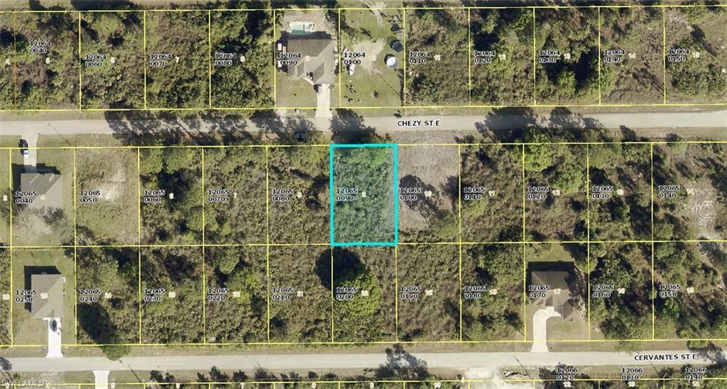 864 Chezy ST E Property Photo 1