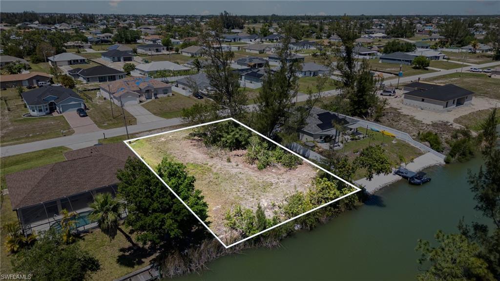 1107 Nw 20th Pl Property Photo 3