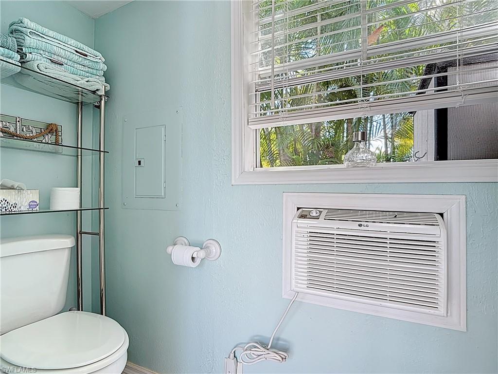 10078 Ramblewood Ct Property Photo 24