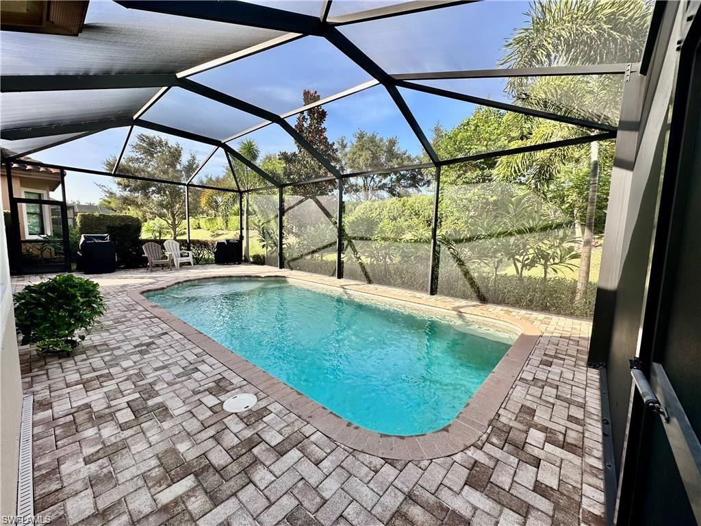 9061 Isla Bella Cir Property Photo 1