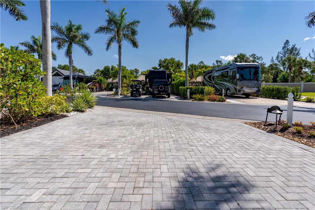13568 Snook Cir Property Photo 7