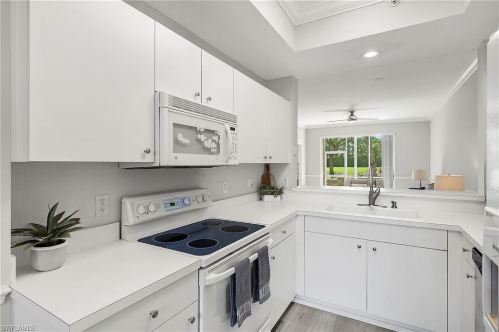 2855 Cypress Trace Cir # 101 Property Photo 8