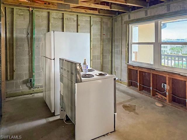 1740 Pine Valley Dr # 315 Property Photo 7