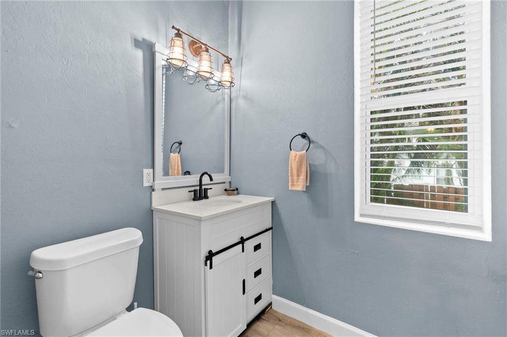 462 Tallwood St # 101 Property Photo 24
