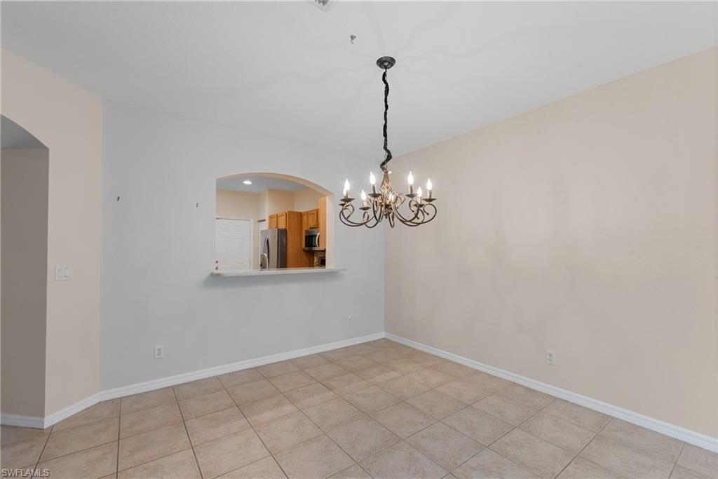 10033 Salina St Property Photo 8