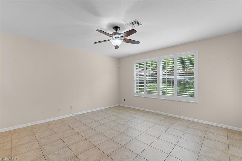 10033 Salina St Property Photo 10