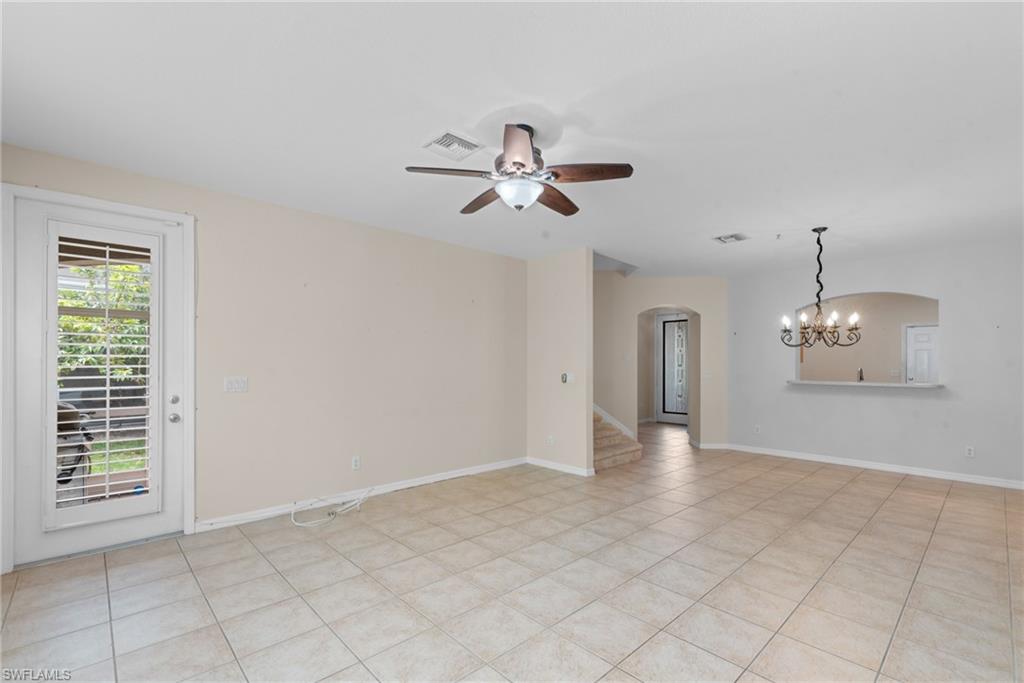 10033 Salina St Property Photo 12