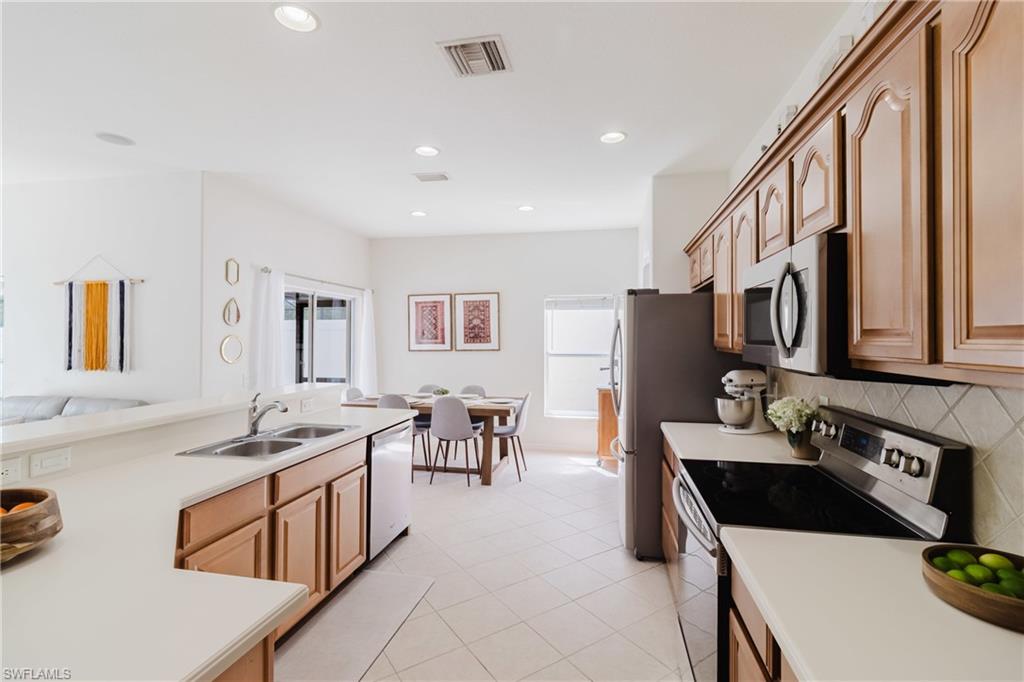 9358 Via Murano Ct Property Photo 16