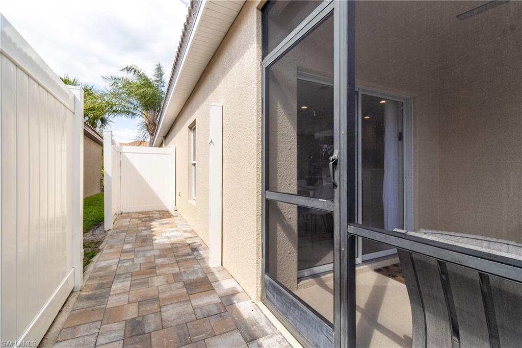 9358 Via Murano Ct Property Photo 37