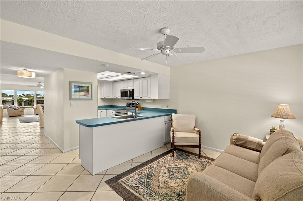 1827 Se 41st St # 2e Property Photo 4