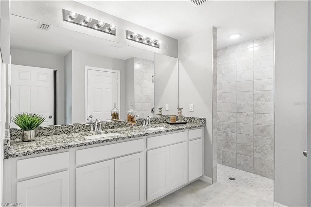 1016 Nw 9th Pl Property Photo 9