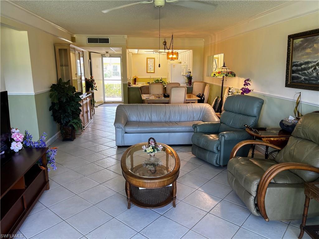1057 Forest Lakes DR # 1103 Property Photo 1