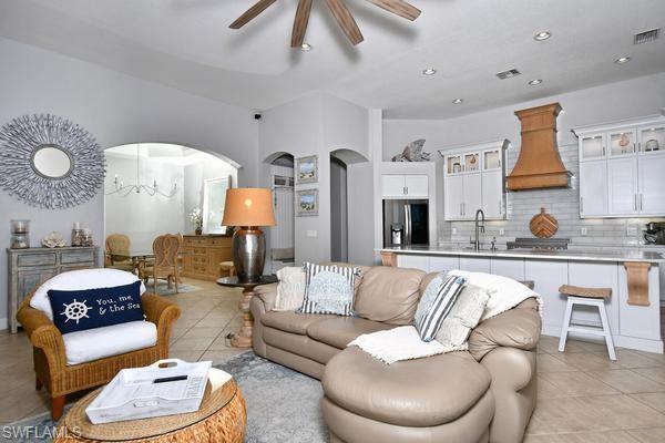 5589 Whispering Willow Way Property Photo 10