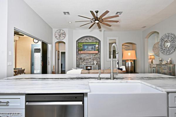 5589 Whispering Willow Way Property Photo 17