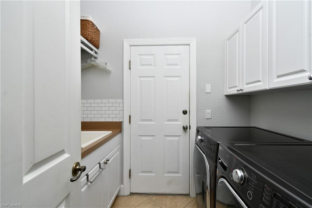 5589 Whispering Willow Way Property Photo 30