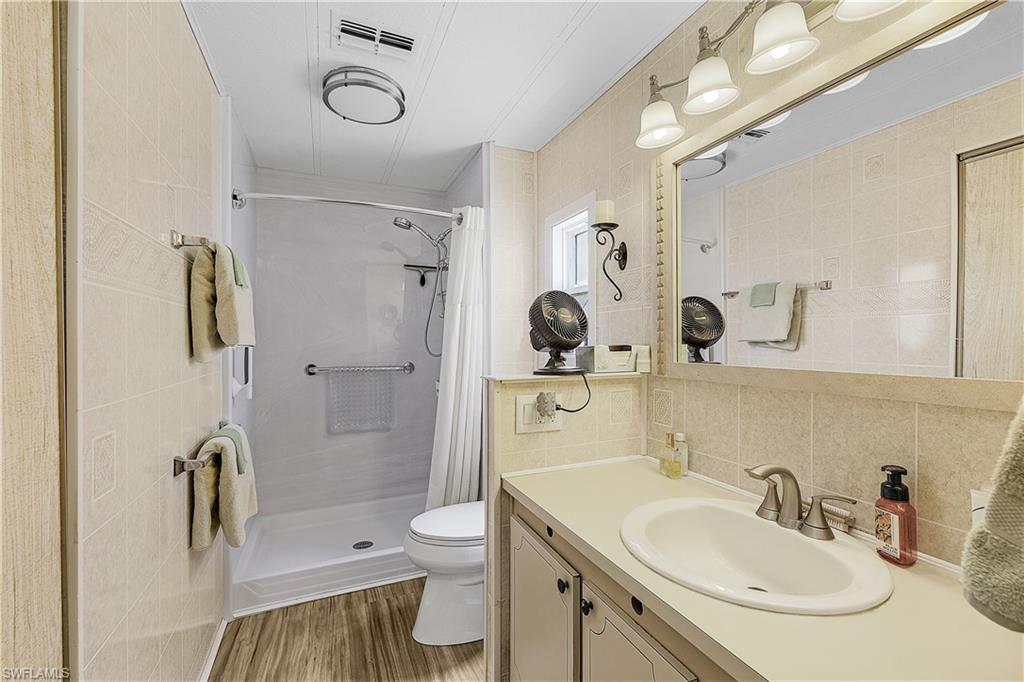 4931 Gulfgate Ln Property Photo 17