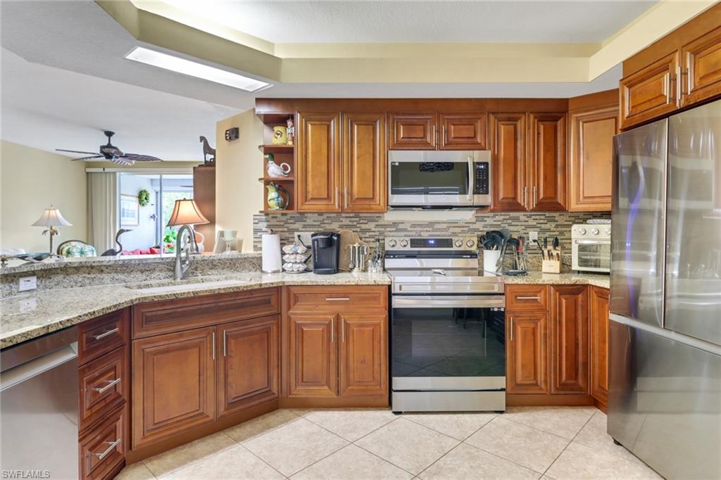 6940 Satinleaf Rd N # 102 Property Photo 6