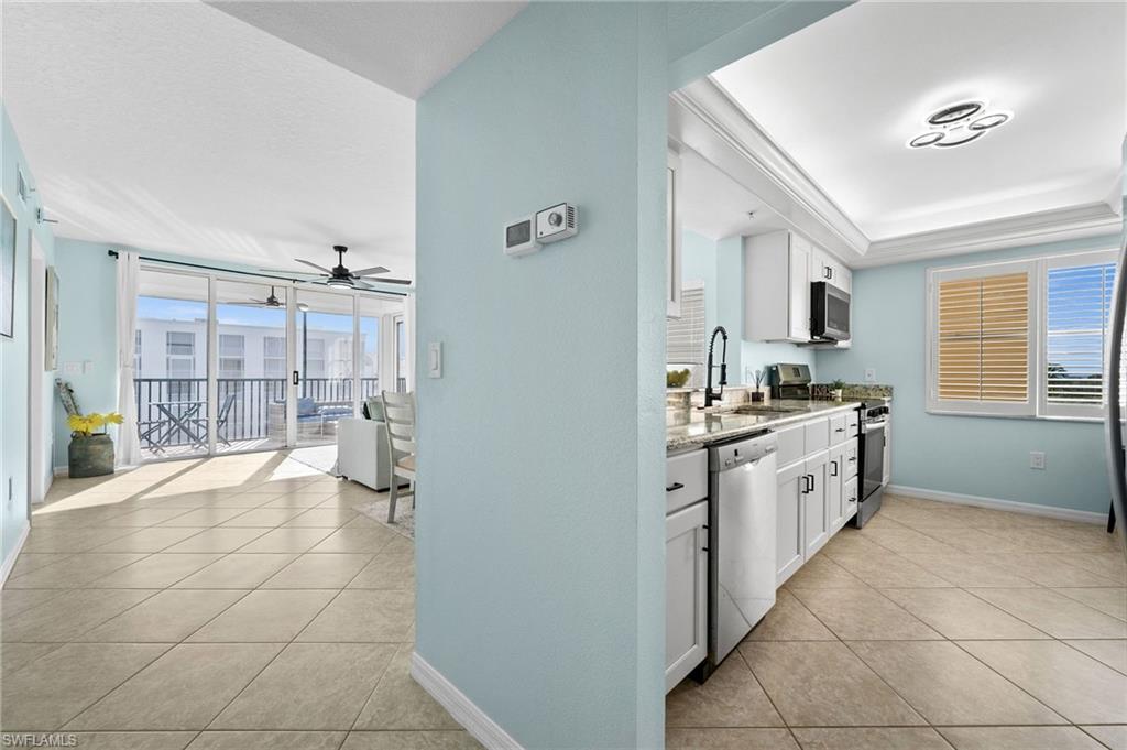 4411 Bay Beach Ln # 744 Property Photo 14