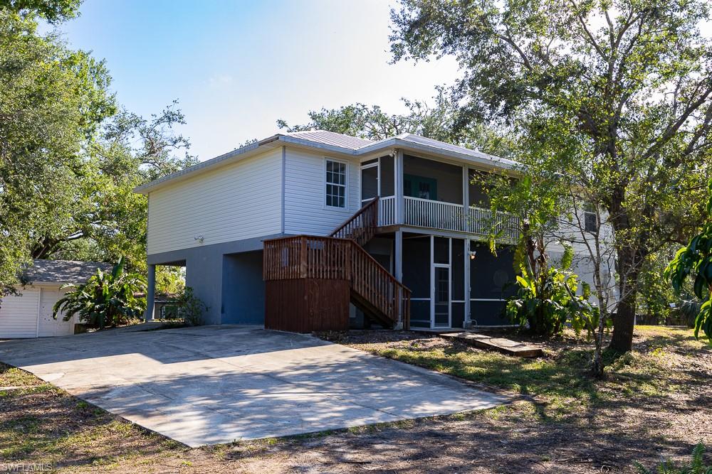 1801 Riverside Ave Property Photo 1