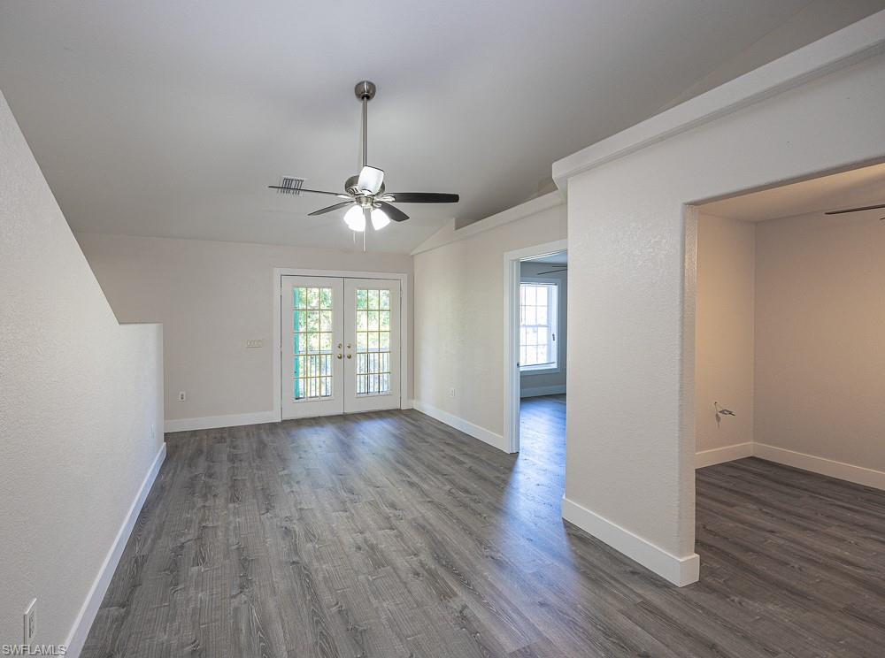 1801 Riverside Ave Property Photo 3