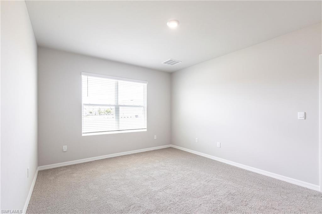 20241 Camino Torcido Loop Property Photo 13